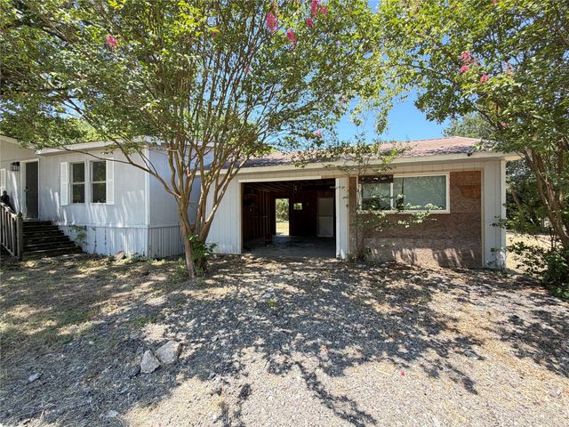 1010 Glen Brook Drive, Pecan Hill, TX 75165