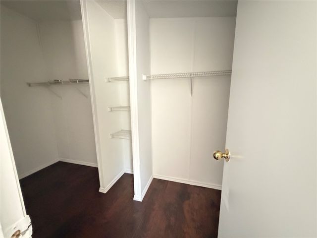 1010 Glen Brook Drive, Pecan Hill, TX 75165