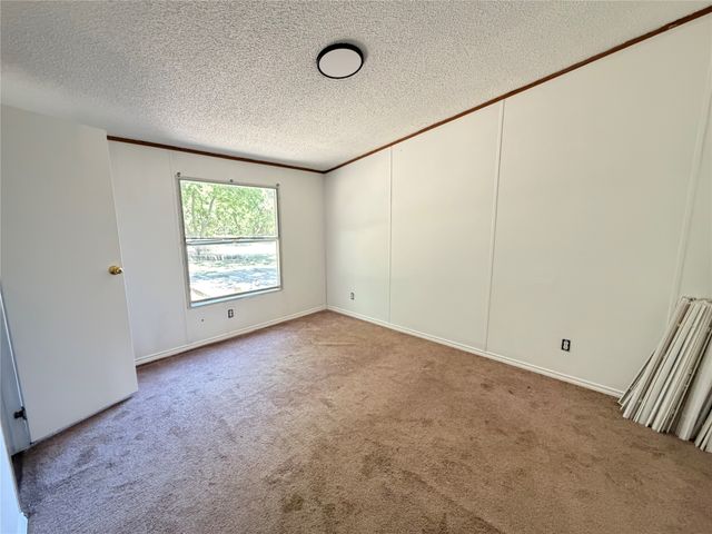 1010 Glen Brook Drive, Pecan Hill, TX 75165