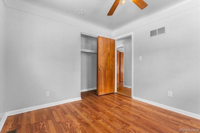 24729 Kinsel Street, Southfield, MI 48033