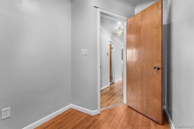 24729 Kinsel Street, Southfield, MI 48033