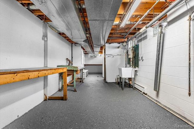 24729 Kinsel Street, Southfield, MI 48033