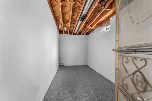 24729 Kinsel Street, Southfield, MI 48033