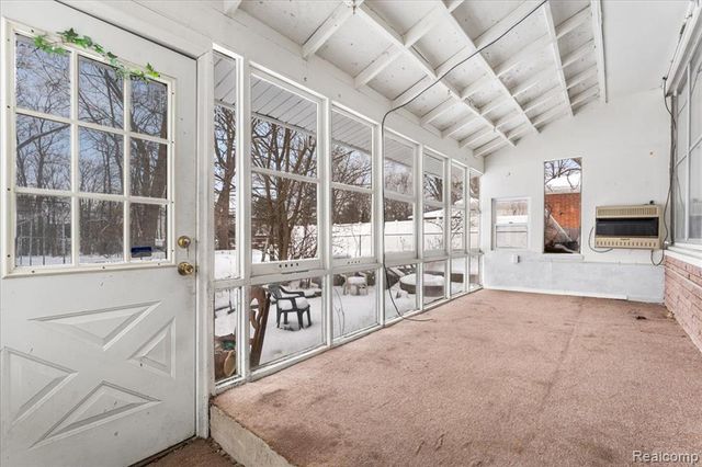 24729 Kinsel Street, Southfield, MI 48033