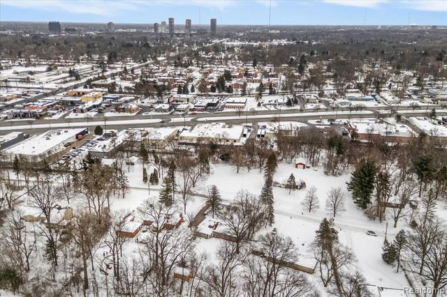 24729 Kinsel Street, Southfield, MI 48033