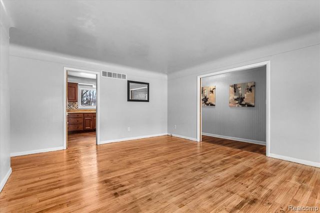 24729 Kinsel Street, Southfield, MI 48033