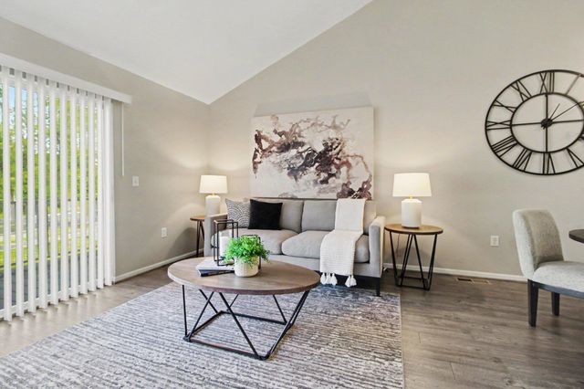 2103 Stone School Circle, Ann Arbor, MI 48108