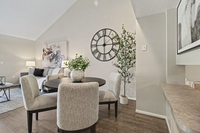 2103 Stone School Circle, Ann Arbor, MI 48108
