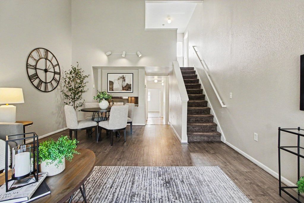 2103 Stone School Circle, Ann Arbor, MI 48108
