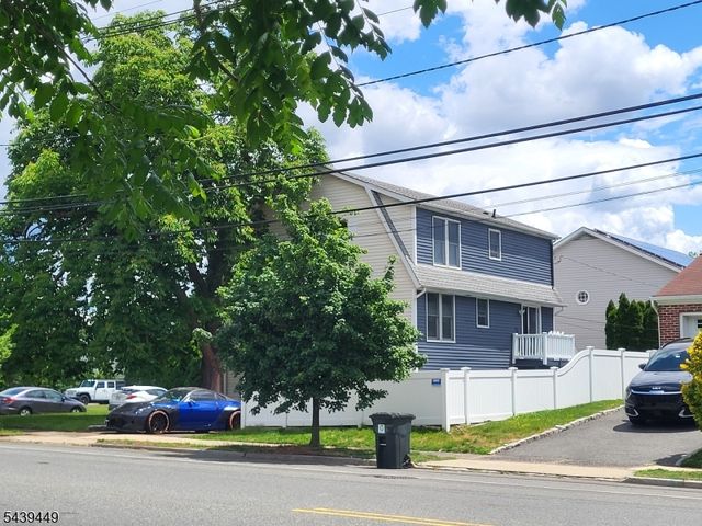997 Broad St, Bloomfield Twp., NJ 07003