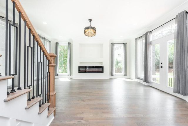 4056 Ashford Dunwoody Road NE, Atlanta, GA 30319