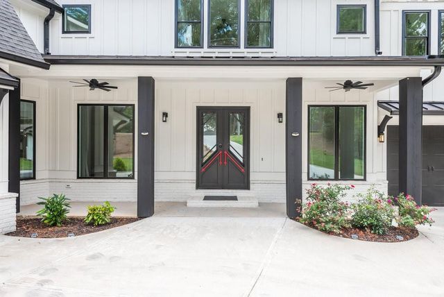 4056 Ashford Dunwoody Road NE, Atlanta, GA 30319