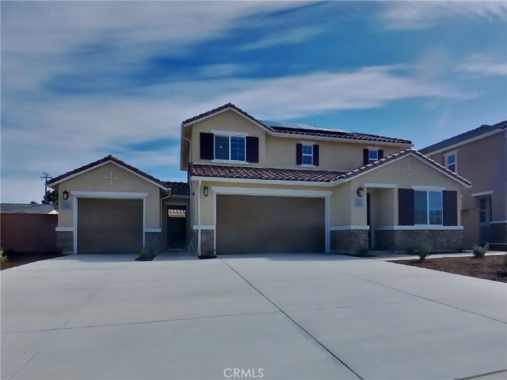 1721 Lorraine Drive 2, Corona, CA 92882