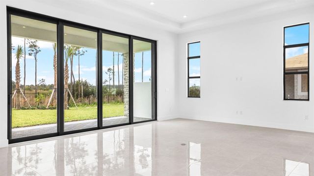 13928 Vivant Drive, Palm Beach Gardens, FL 33412