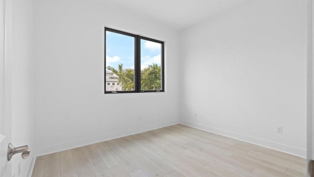 13928 Vivant Drive, Palm Beach Gardens, FL 33412