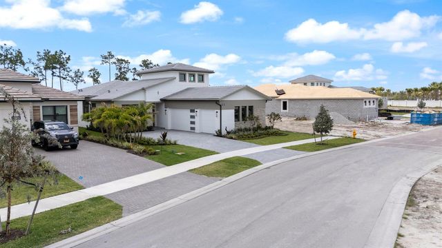 13928 Vivant Drive, Palm Beach Gardens, FL 33412