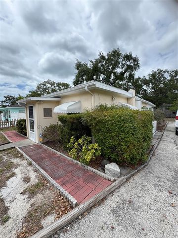 542 ROANOKE STREET, Dunedin, FL 34698
