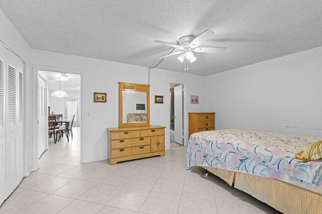 171 Windsor H, West Palm Beach, FL 33417