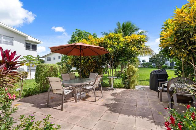 171 Windsor H, West Palm Beach, FL 33417