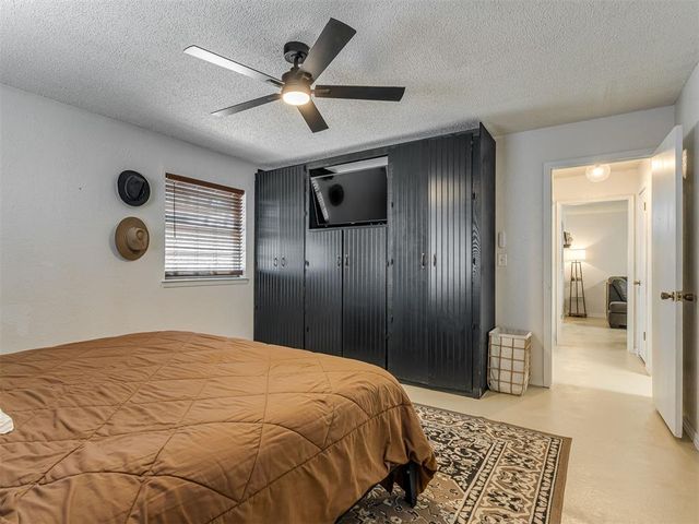 659 W Forest Drive, Mustang, OK 73064