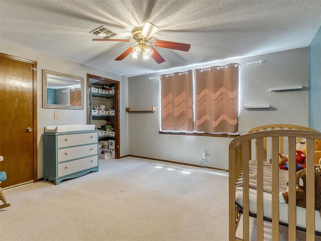 659 W Forest Drive, Mustang, OK 73064