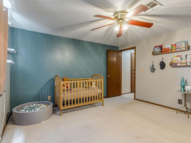 659 W Forest Drive, Mustang, OK 73064