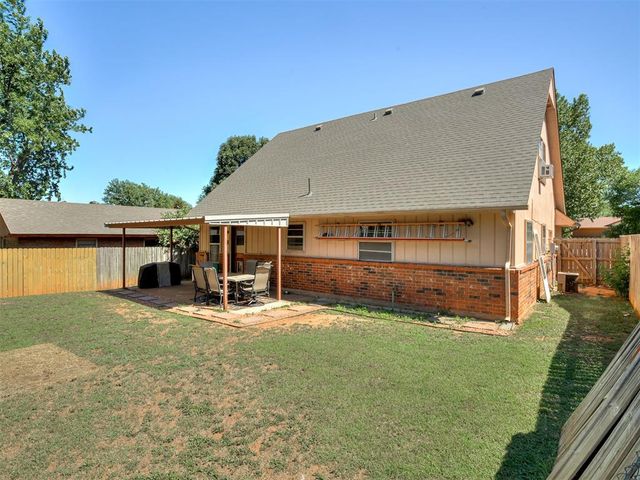 659 W Forest Drive, Mustang, OK 73064