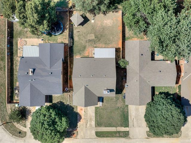 659 W Forest Drive, Mustang, OK 73064