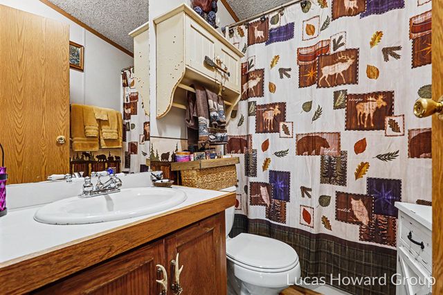 8746 S Shepherd Road, Coe Twp, MI 48883