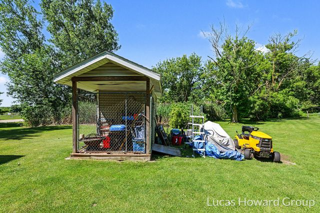 8746 S Shepherd Road, Coe Twp, MI 48883