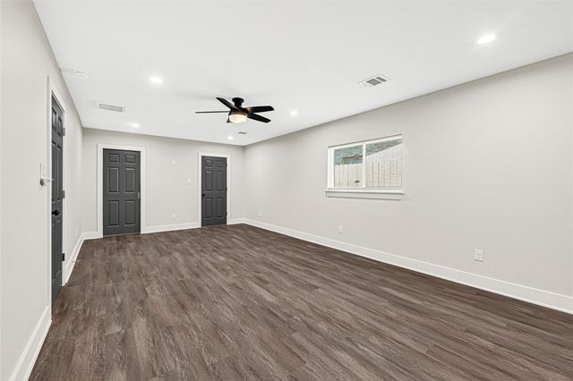 7614 Dixie Drive, Houston, TX 77087