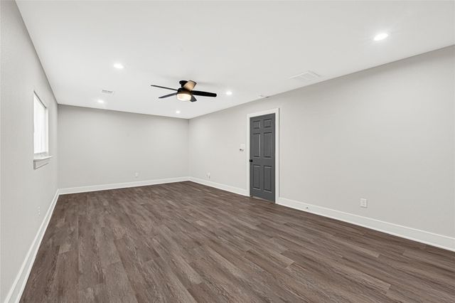 7614 Dixie Drive, Houston, TX 77087