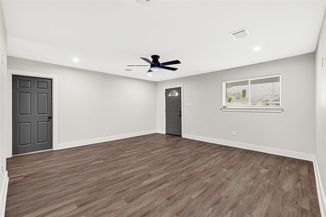 7614 Dixie Drive, Houston, TX 77087