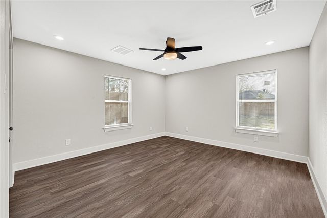 7614 Dixie Drive, Houston, TX 77087