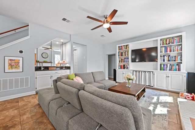 10601 Sans Souci PL, Austin, TX 78759