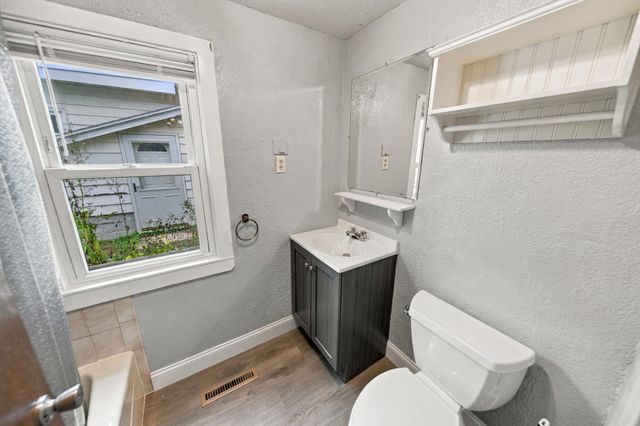 125 8th Avenue SE, Rochester, MN 55904