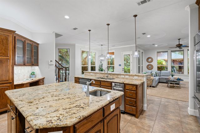 4224 Estancia Way, Fort Worth, TX 76108