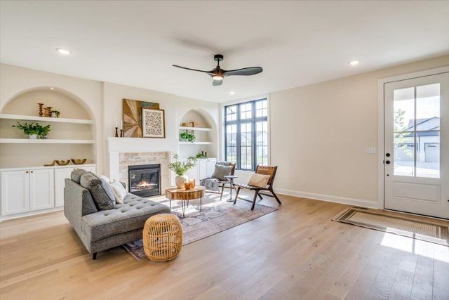 4456 N Bluestem St, Maize, KS 67101