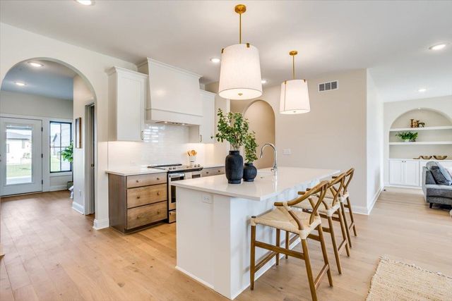 4456 N Bluestem St, Maize, KS 67101