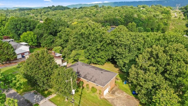 4639 Sherry Lane, Hixson, TN 37343
