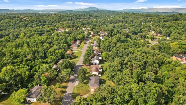 4639 Sherry Lane, Hixson, TN 37343