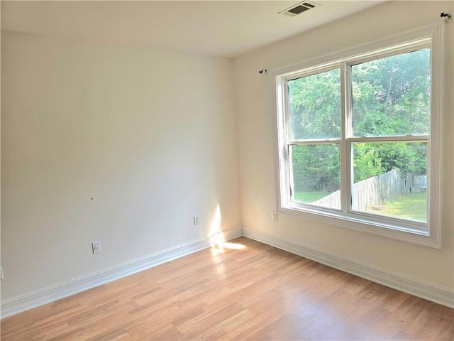 3385 Wellbrook Drive, Loganville, GA 30052