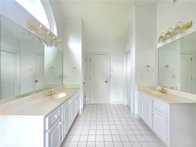 3385 Wellbrook Drive, Loganville, GA 30052