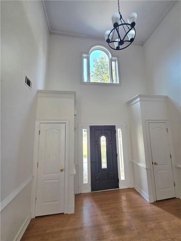 3385 Wellbrook Drive, Loganville, GA 30052