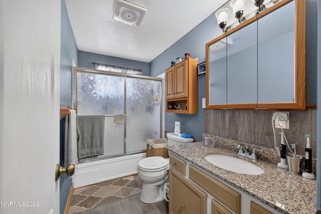 185 E Surge Street, Reno, NV 89506