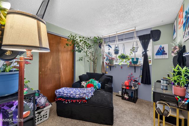 185 E Surge Street, Reno, NV 89506
