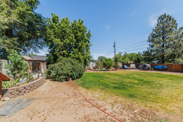 185 E Surge Street, Reno, NV 89506