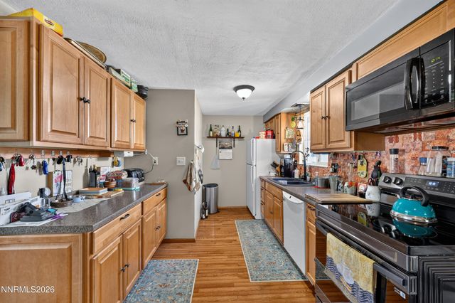 185 E Surge Street, Reno, NV 89506