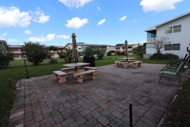 47 Andover B, West Palm Beach, FL 33417