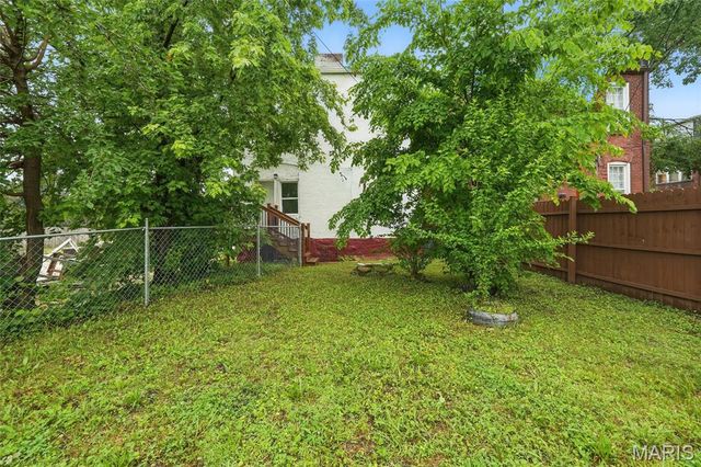 919 Pendleton Avenue, St Louis, MO 63108